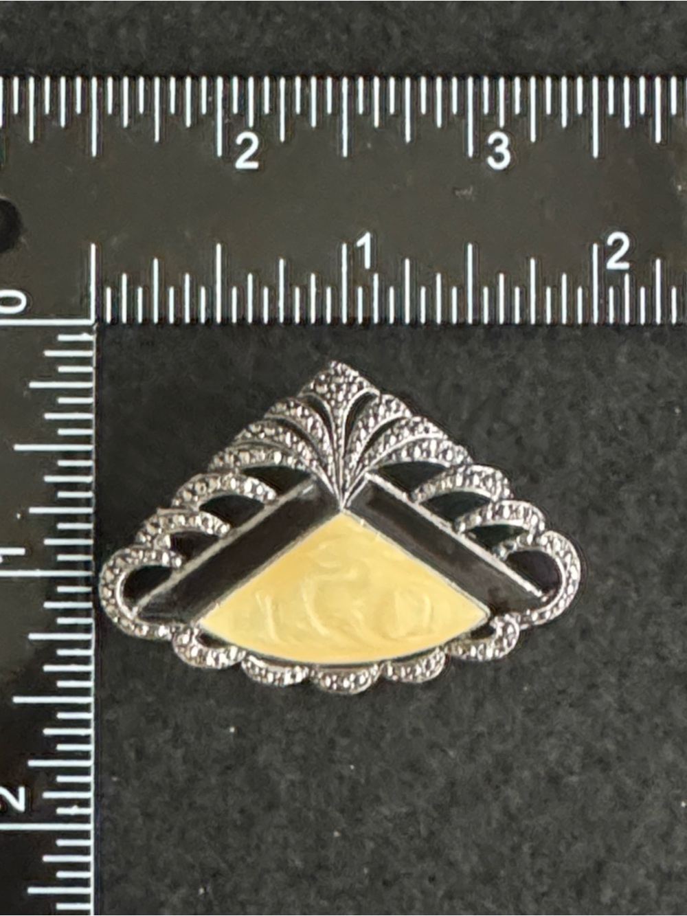 VTG Avon Art Deco Silvertone Brooch with Faux Marcasite Cream Enamel 1989 - Picture 3 of 5